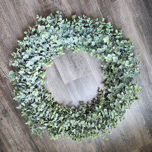 Eucalyptus Wreath 20 inches